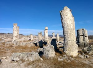 Вбитые камни - Каменные столбы
