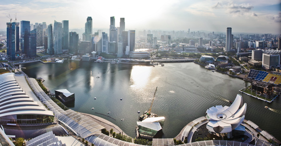 вид с крыши отеля Marina Bay Sands, что посмотреть в сингапуре