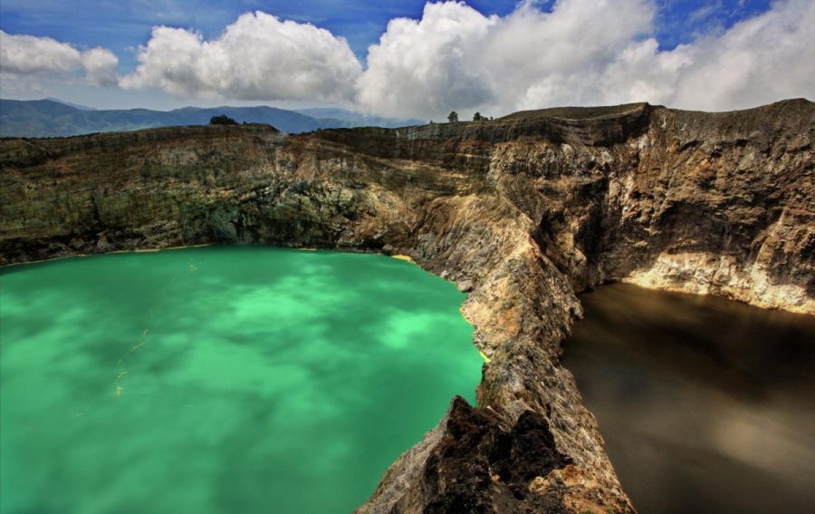 вулкан келимуту, озеро, озеро в вулкане, самые необычные места на земле