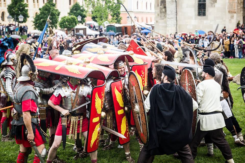 альба-юлия, римский фестиваль, отдых в румынии, трансильвания