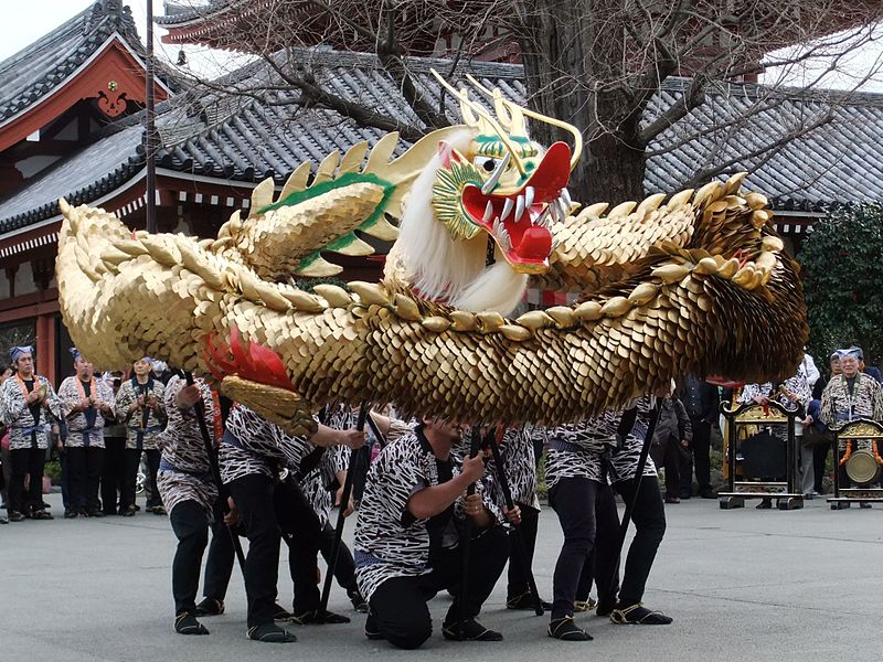 китайский новый год, традиции нового года в разных странах, дракон, красный дракон, танец дракона