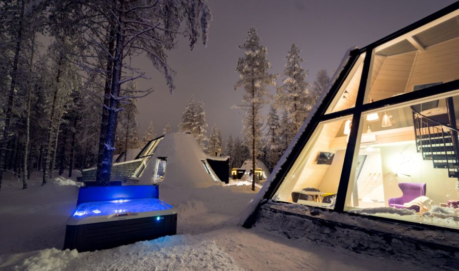 ледяная мебель, мебель из снега, ледяной отель, рованиеми, сноуленд, финляндия, новый год в лапландии
