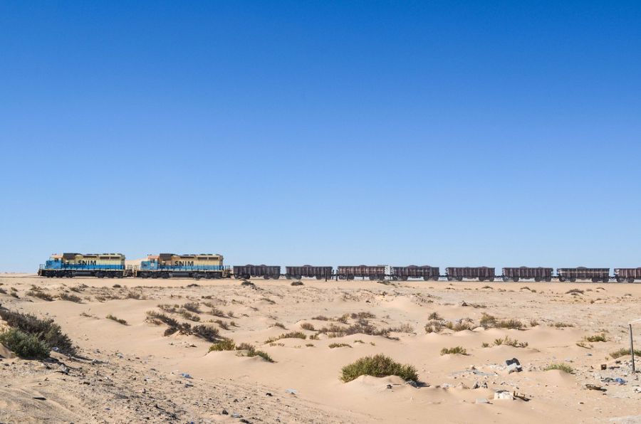 поезд, состав, поезд жизни в мавритании