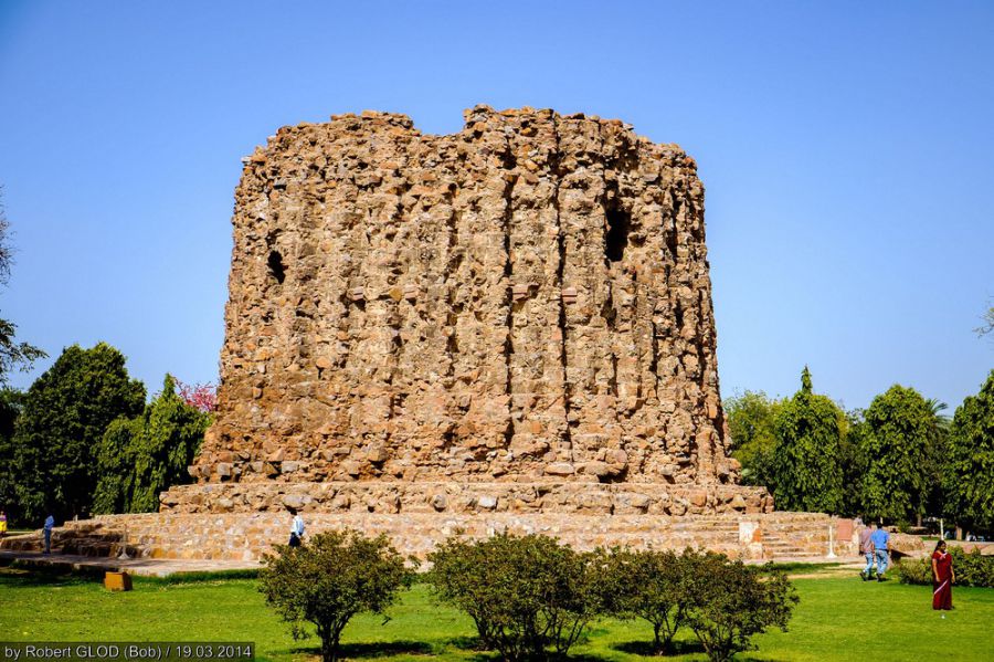 Недостроенная башня Алай-Минар, минарет, исламская архитектура, древняя башня